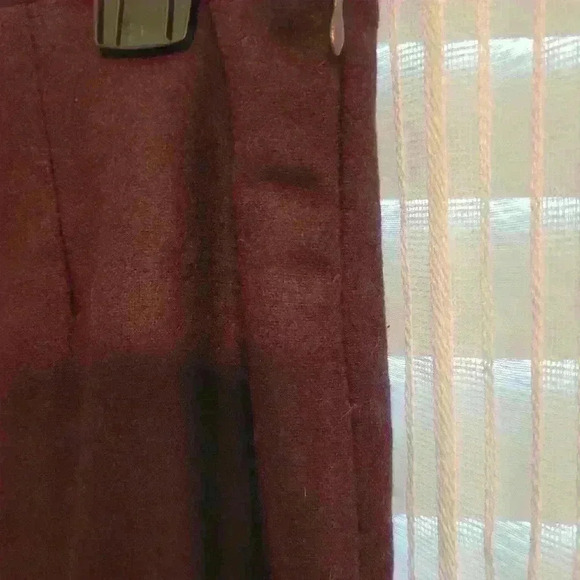 EUC wool blend silk lined womens pants, burgundy, Chadwicks of Boston, sz 8, $39 - Picture 4 of 7